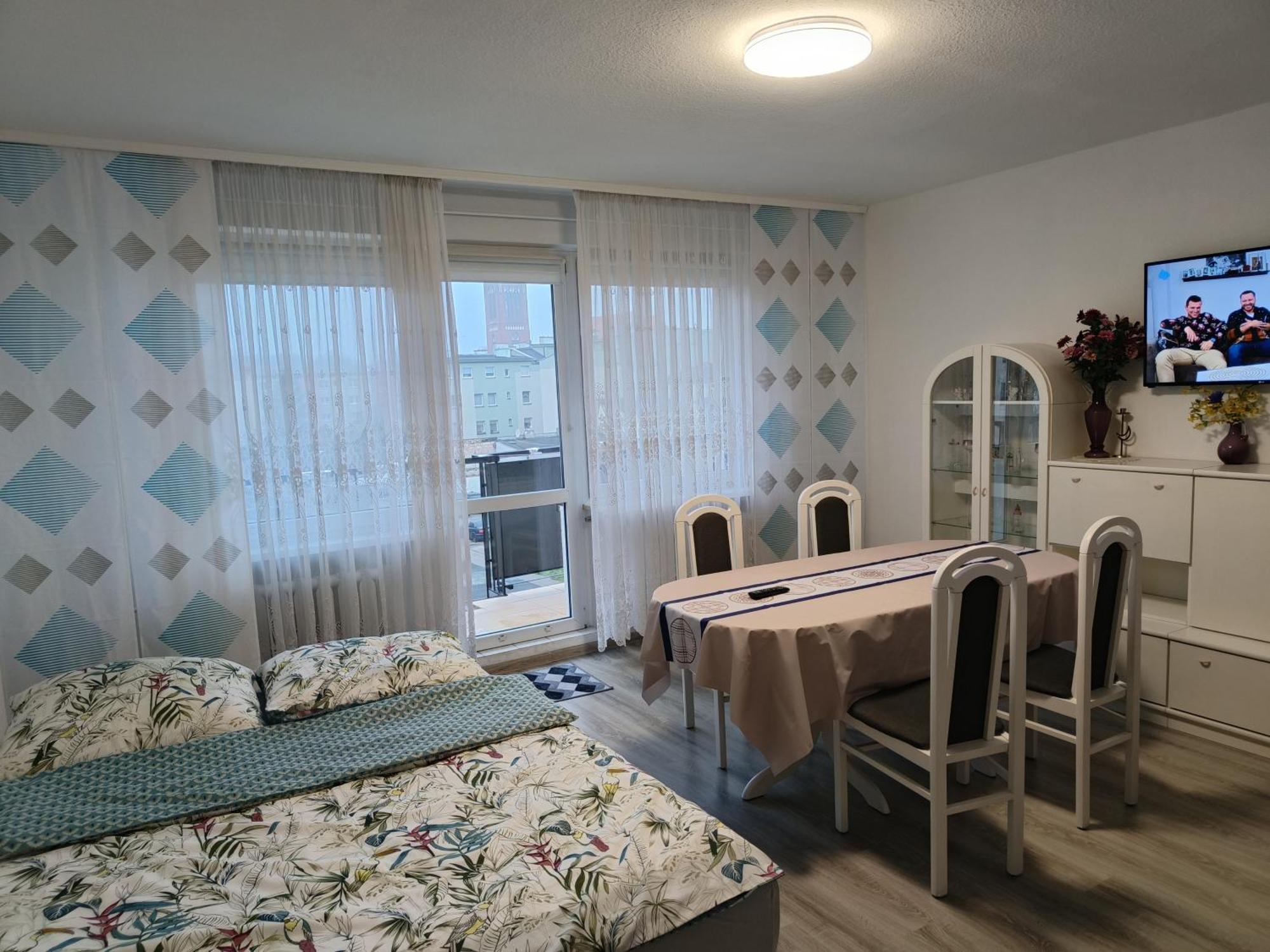 Mieszkanie Przy Parku Świnoujście Exterior foto